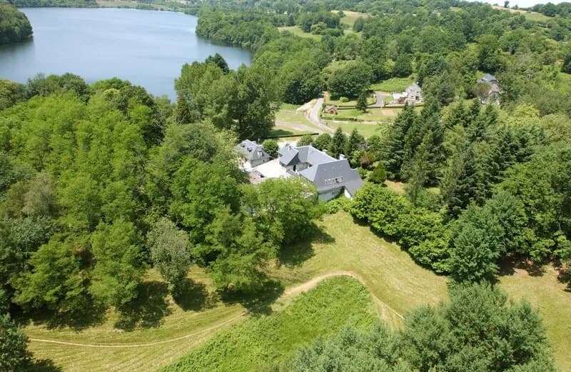 Dpt Hautes Pyrénées (65), à vendre LOURDES Ensemble immobilier collectif - Photo 1
