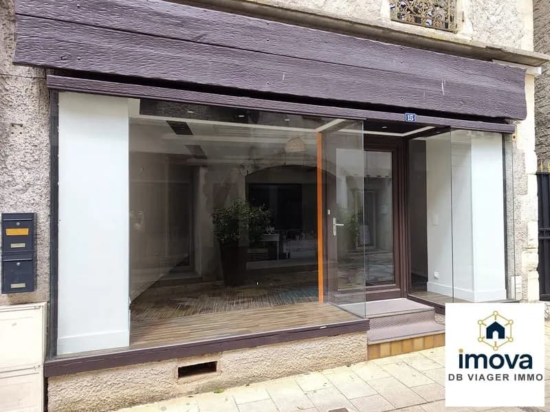 Immeuble de rapport 180 m² - Photo 1