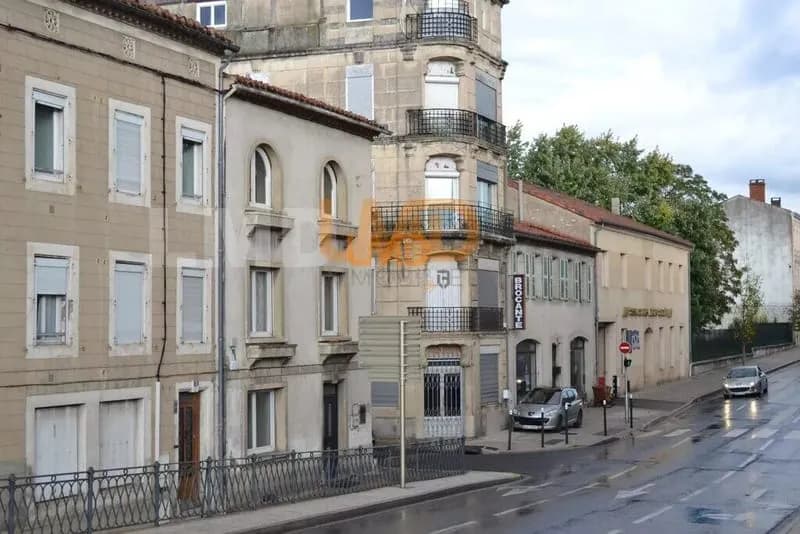 Immeuble DE Ville Avec Appartements ET Commerce - Photo 1