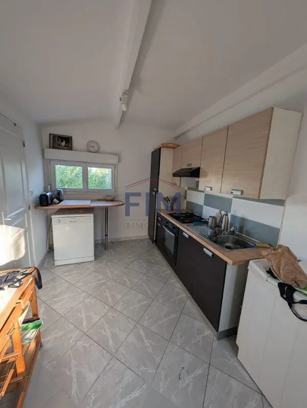 Ensemble immobilier - Photo 1