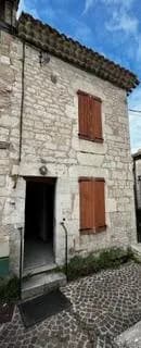 Immeuble de rapport. - Photo 1