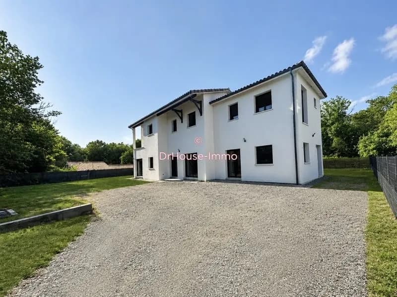 ENSEMBLE IMMOBILIER DE DEUX MAISONS AUX PORTE DE BORDEAUX - Photo 1
