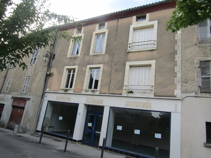 Immeuble de rapport - Photo 1