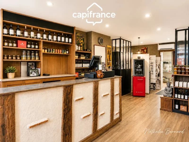 À VENDRE IMMEUBLE MIXTE AVEC REVENUS LOCATIFS EN PLACE (47) - Photo 1
