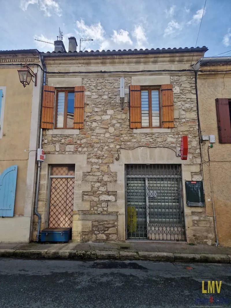 Immeuble avec local commercial et appartement T2 bis - Photo 1