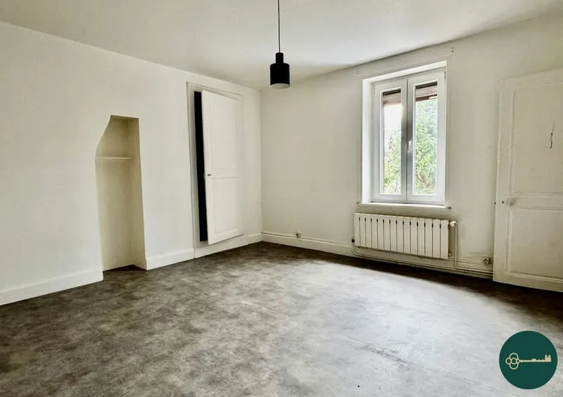 Immeuble de rapport 6 pièces 96 m² - Photo 1