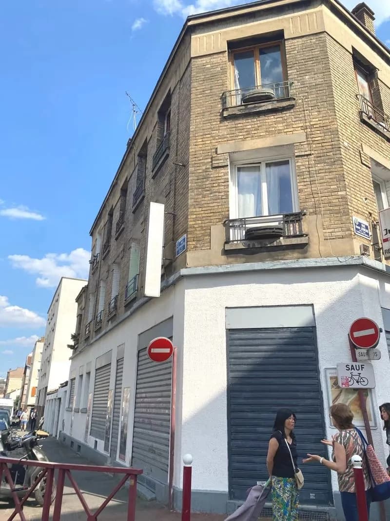 EXCLUSIVITE: ENSEMBLE IMMOBILIER A VENDRE PORTE DE PANTIN - Photo 1