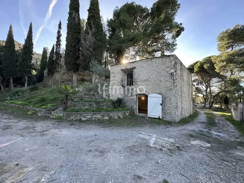 Ensemble immobilier en pierre avec logements - Photo 1