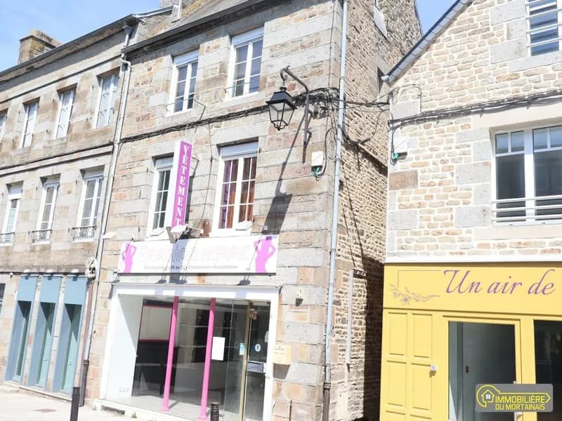 Immeuble de rapport 137 m² - Photo 1