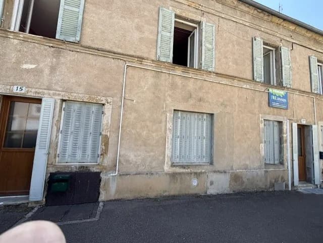 EXCLUSIVITE à AUTUN,2 apopartements, cave, jardin privatif et greniers. - Photo 1