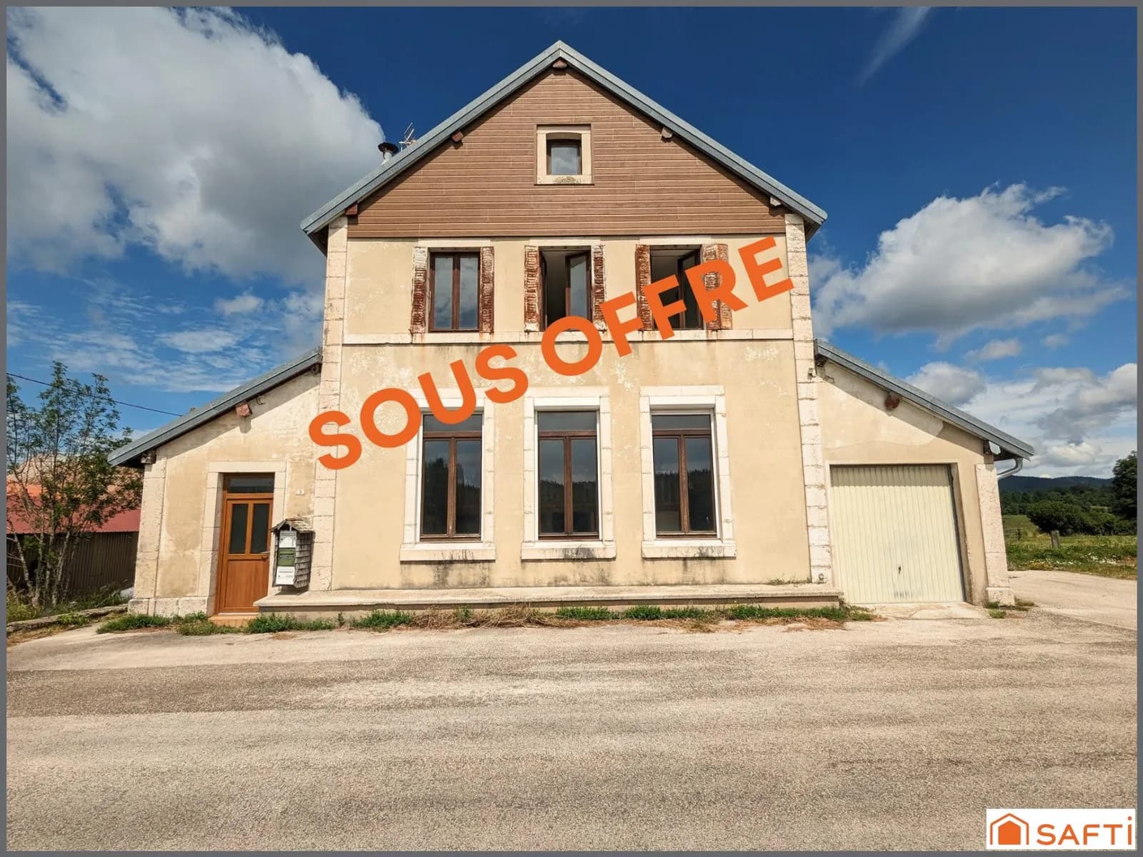 Immeuble 170m² divisé en 3 appartements - Photo 1