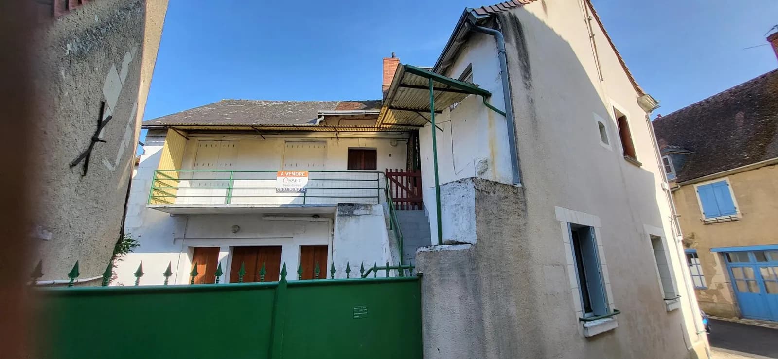 Ensemble immobilier centre la Roche-Posay - Photo 1