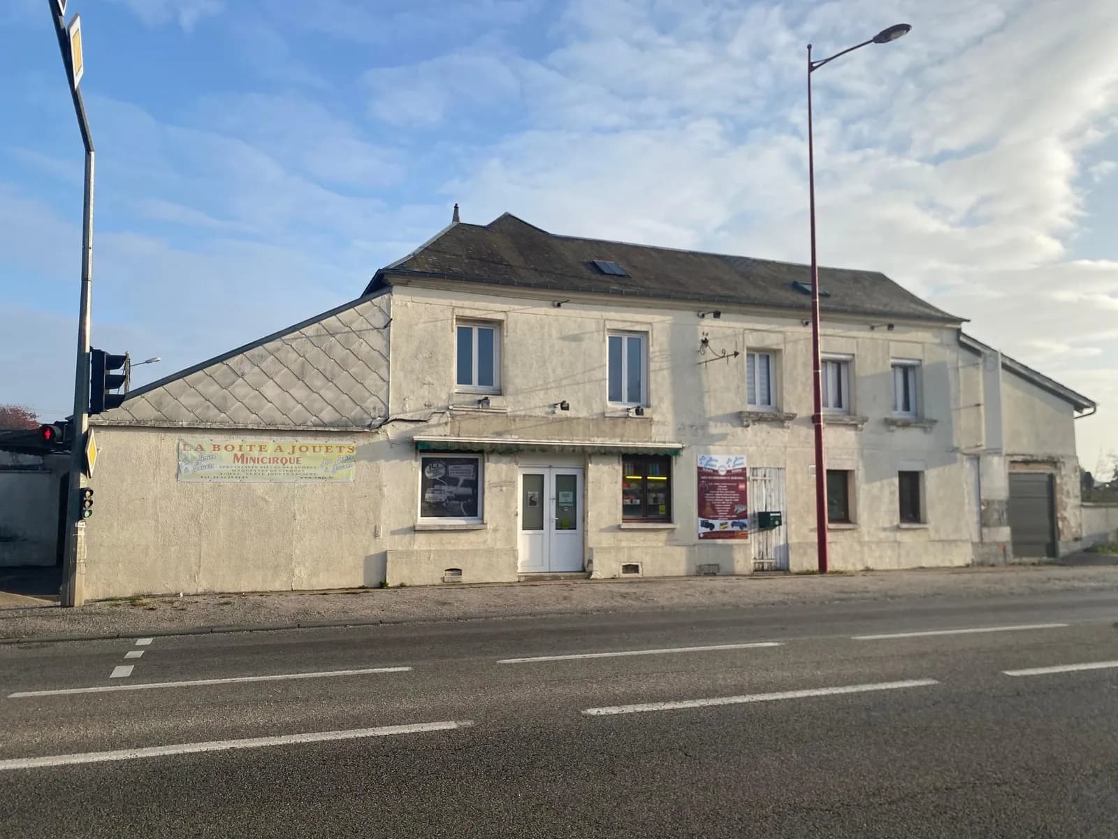 IMMEUBLE MIXTE - OPPORTUNITE INVESTISSEUR - Photo 1