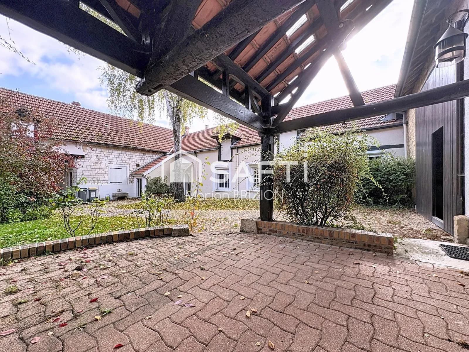 A VENDRE - ENSEMBLE IMMOBILIER A RENOVER - CHAMPFLEURY - Photo 1