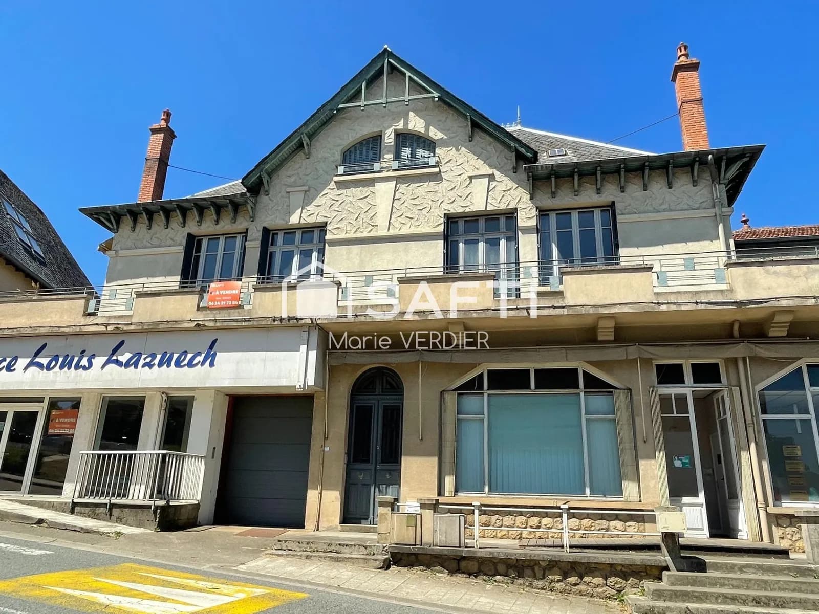 Immeuble avec 2 locaux commerciaux, un T5-T6 et un studio - Photo 1
