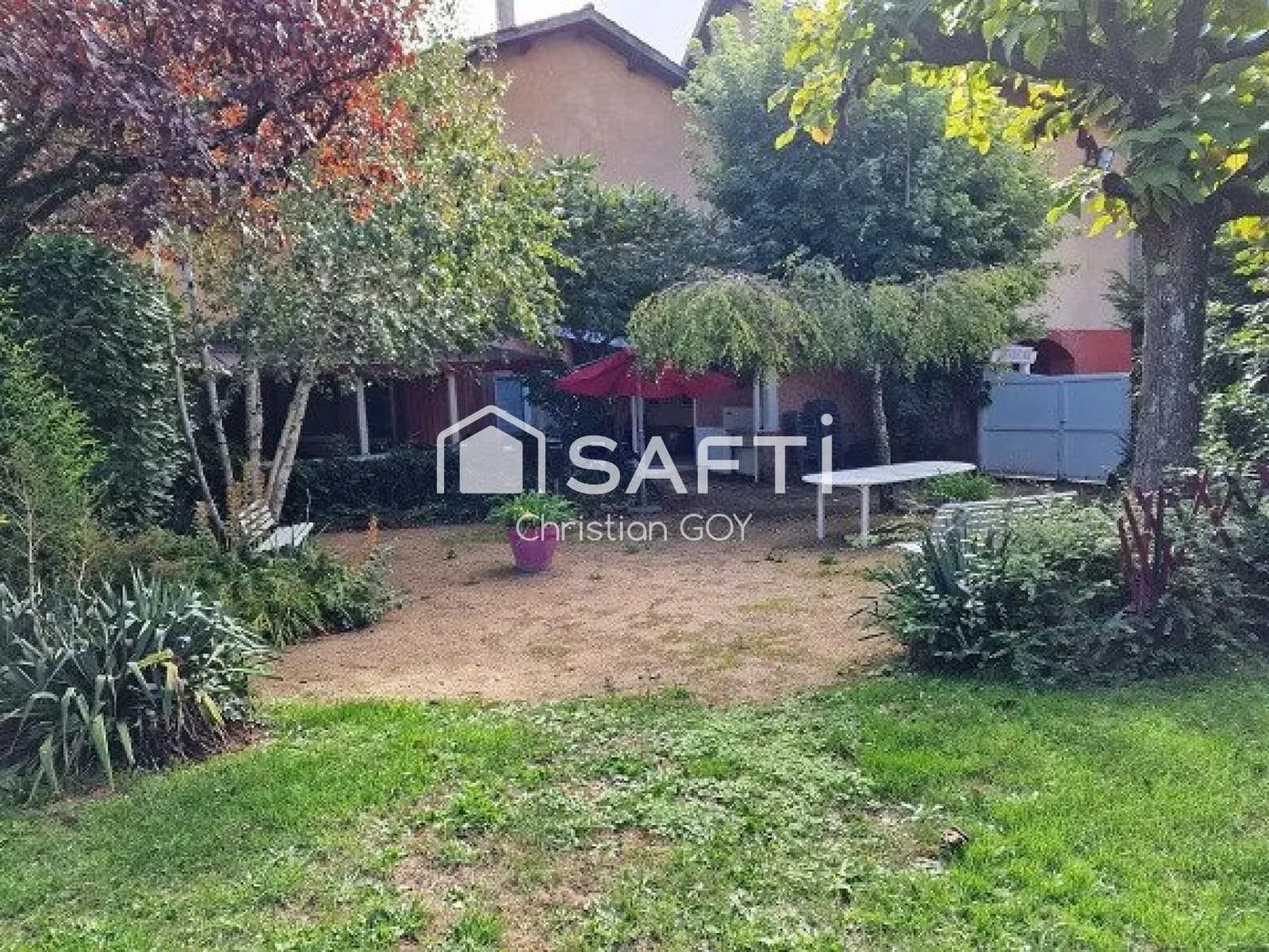 ENSEMBLE IMMOBILIER 350 M² - 1512 M² TERRAIN - Photo 1