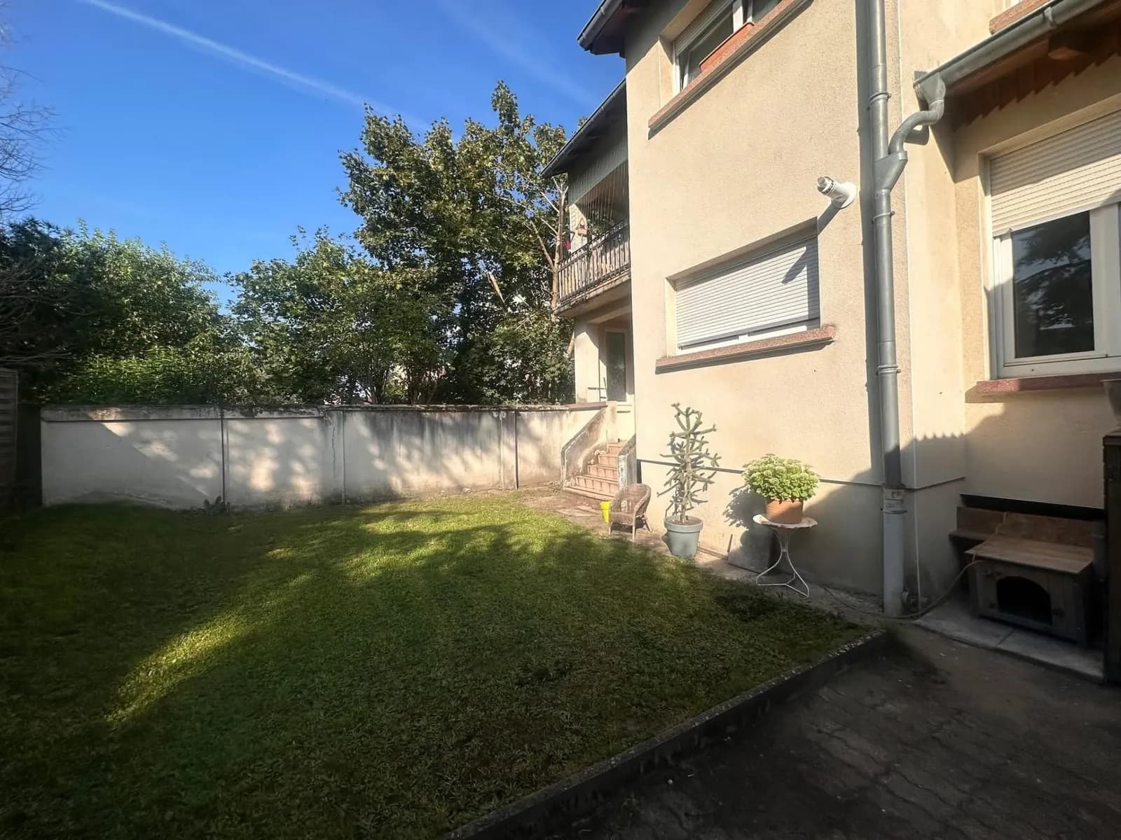 Immeuble constitué de 3 logeemnts loués - Photo 1