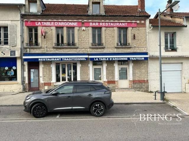 Immeuble 335 m² - Photo 1
