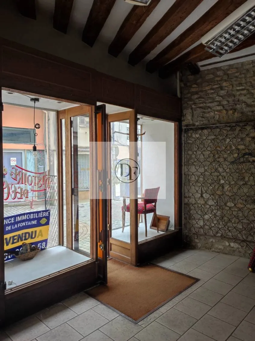 Immeuble 174 m² - Photo 1