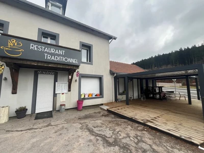 Immeuble 270 m² - Photo 1