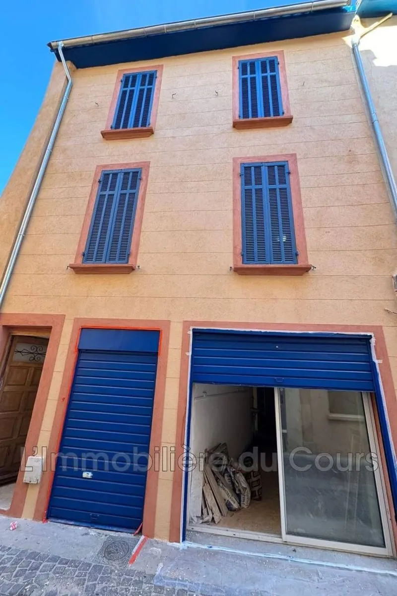 Immeuble - Photo 1