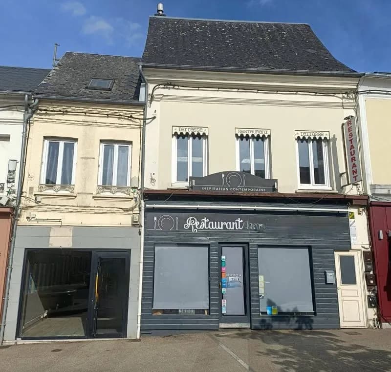 Immeuble 265 m² - Photo 1