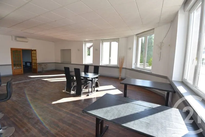 Immeuble de rapport 602 m² - Photo 1