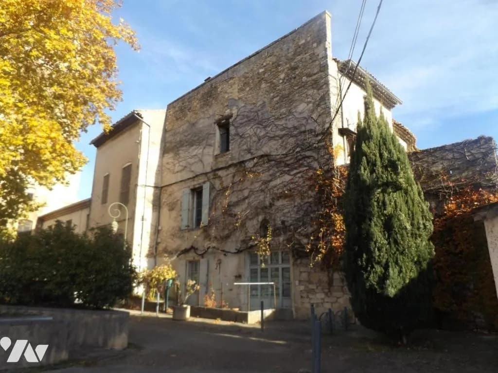 Immeuble - Photo 1