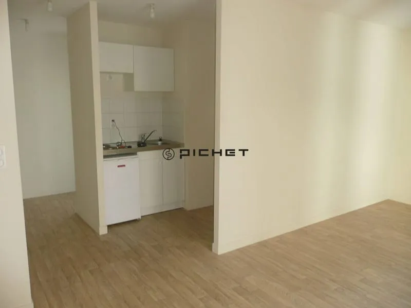 Immeuble 279 m² - Photo 1