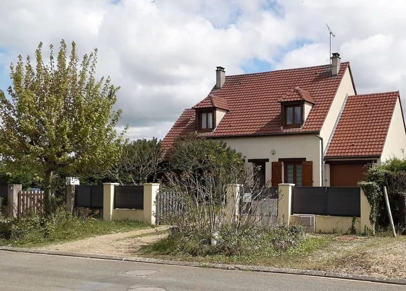Immeuble 115 m² - Photo 1