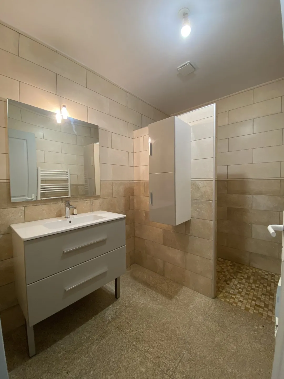 Immeuble 360 m² - Photo 1