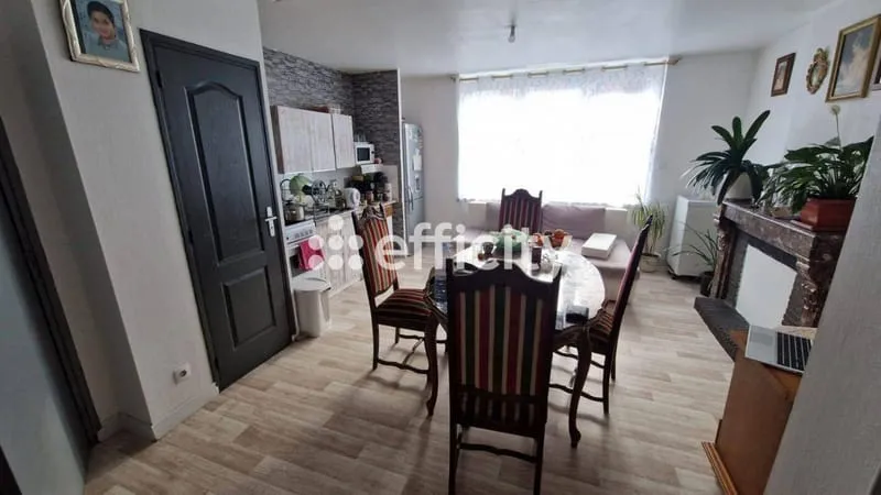 Immeuble 130 m² - Photo 1