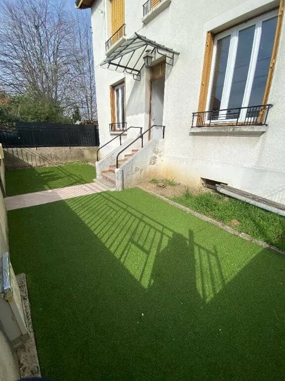 Immeuble - Photo 1