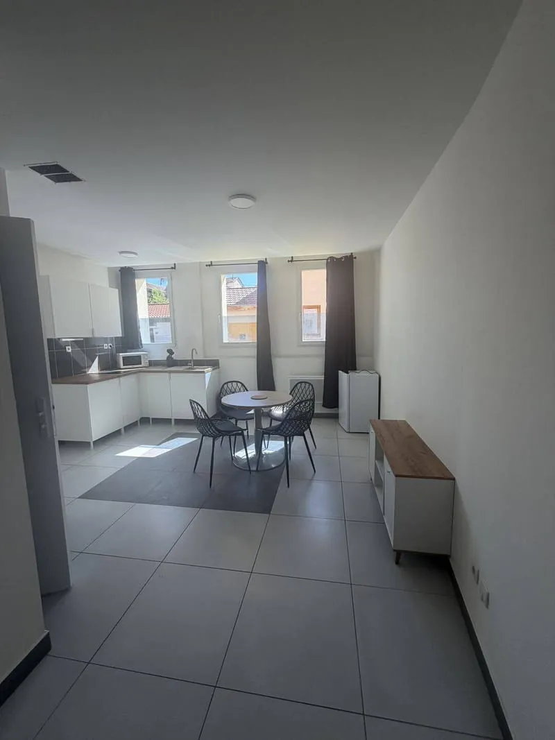 Immeuble 130 m² - Photo 1