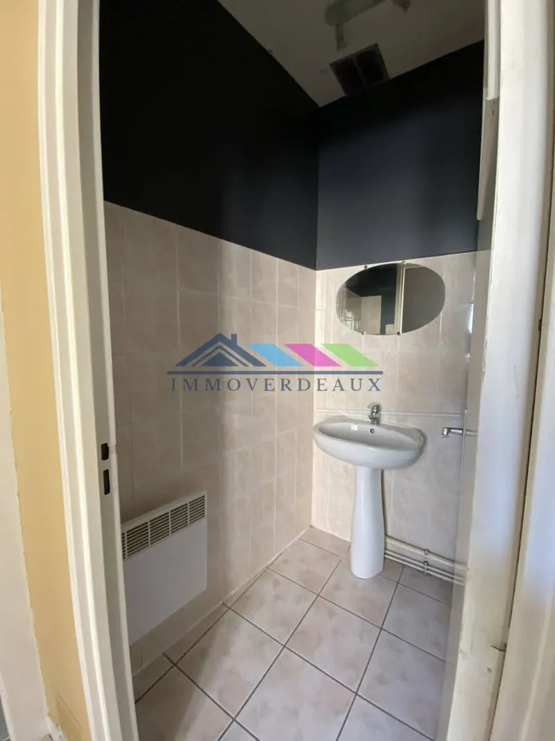 Immeuble 255 m² - Photo 1