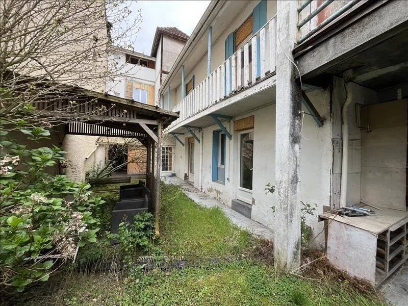 Immeuble 204 m² - Photo 1