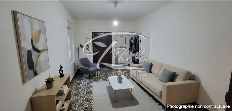 Immeuble 155 m² - Photo 1