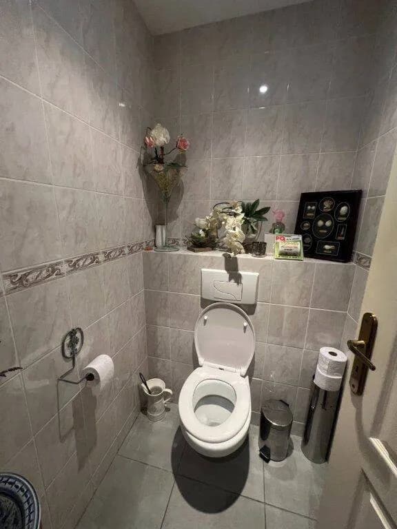 Immeuble 182 m² - Photo 1