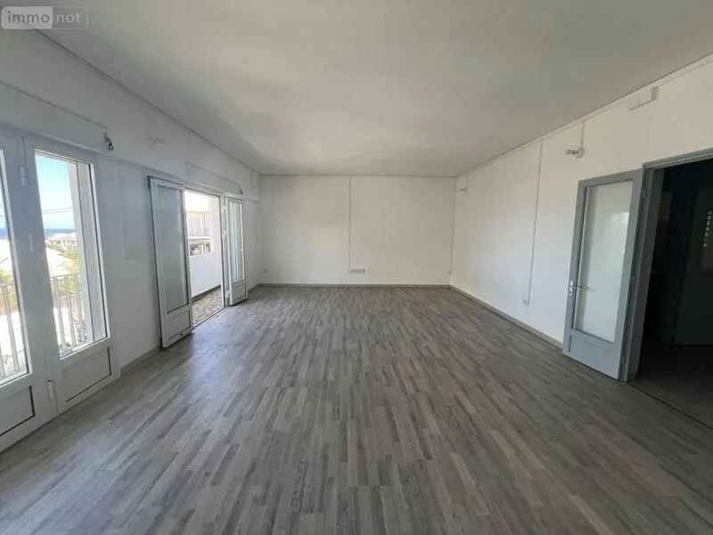 Immeuble de rapport 260 m² - Photo 1