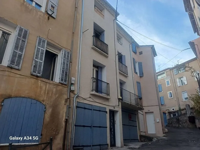 Immeuble de rapport 159 m² - Photo 1