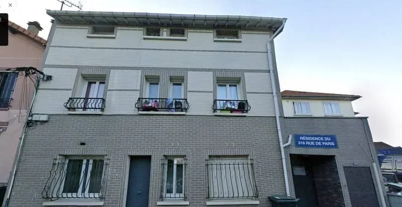 Immeuble 210 m² - Photo 1