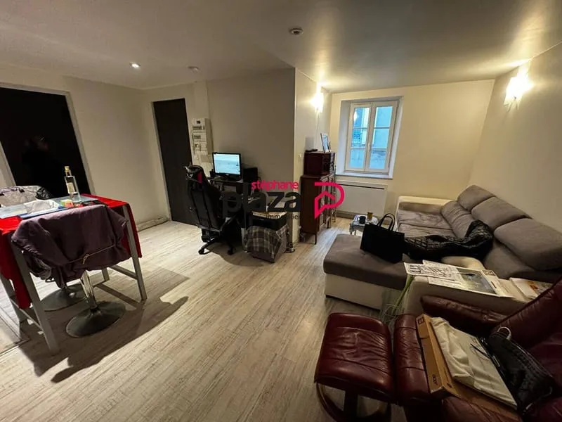 Immeuble 85 m² - Photo 1