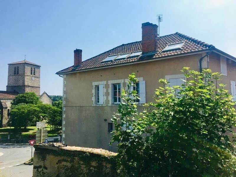 Immeuble de rapport 216 m² - Photo 1