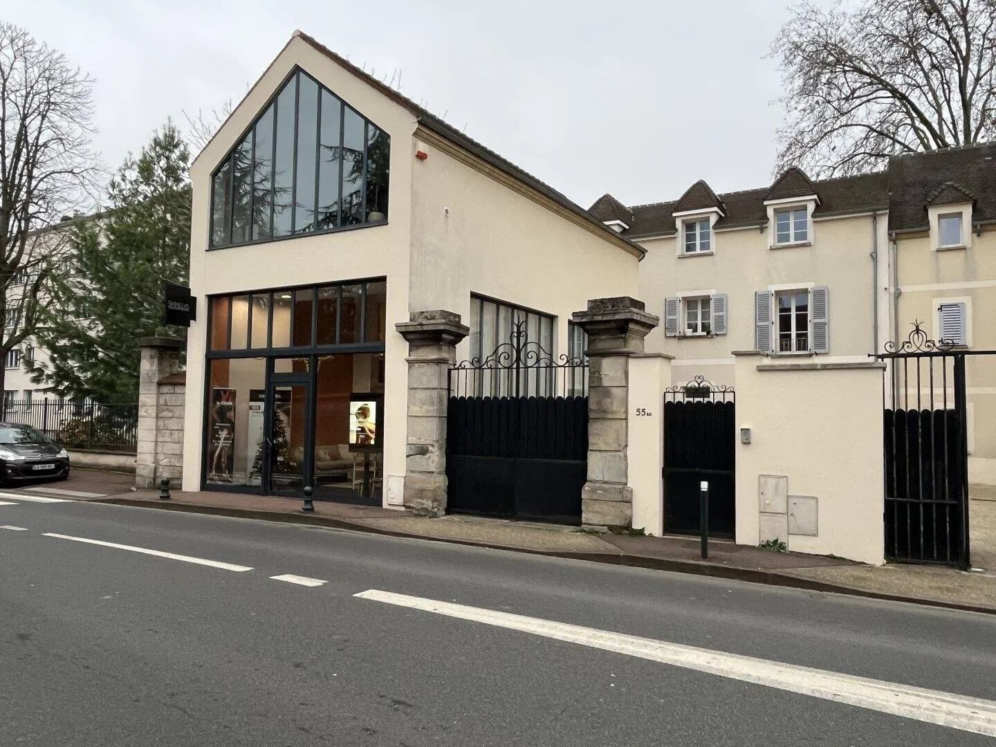 Immeuble mixte 260 m² - Photo 1