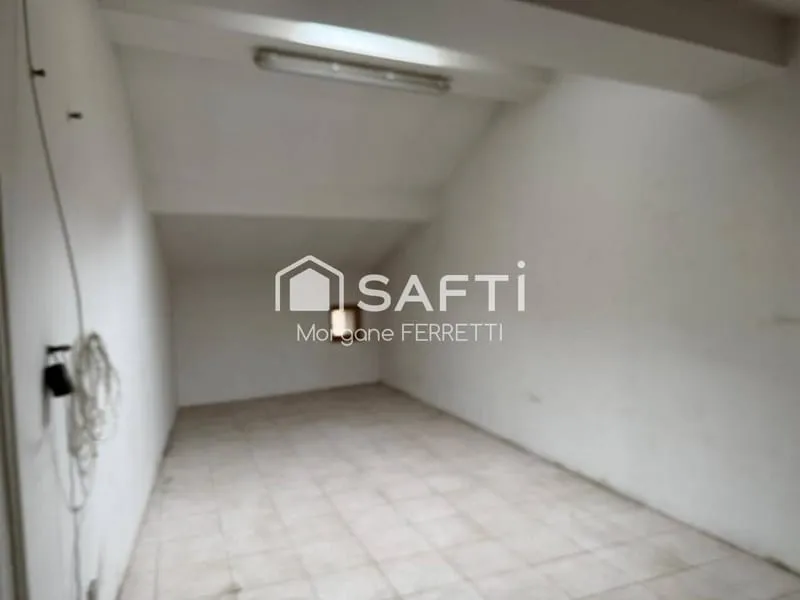 Immeuble 114 m² - Photo 1
