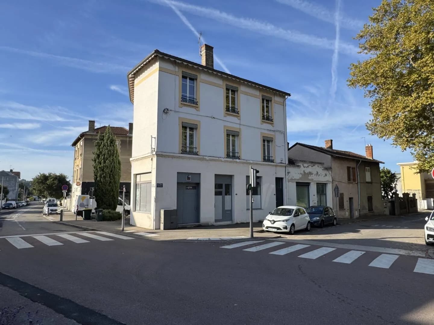 Immeuble 270 m² - Photo 1