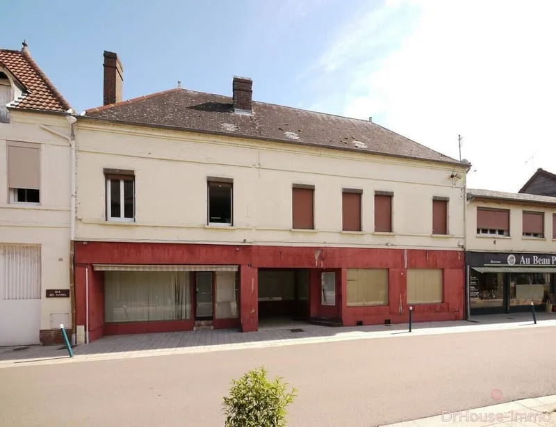 Immeuble 370 m² - Photo 1