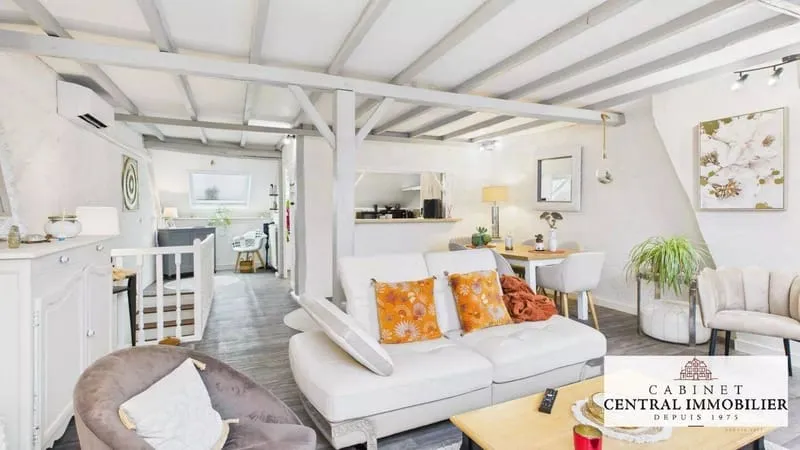 Immeuble 185 m² - Photo 1