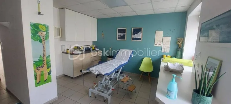 Immeuble 295 m² - Photo 1