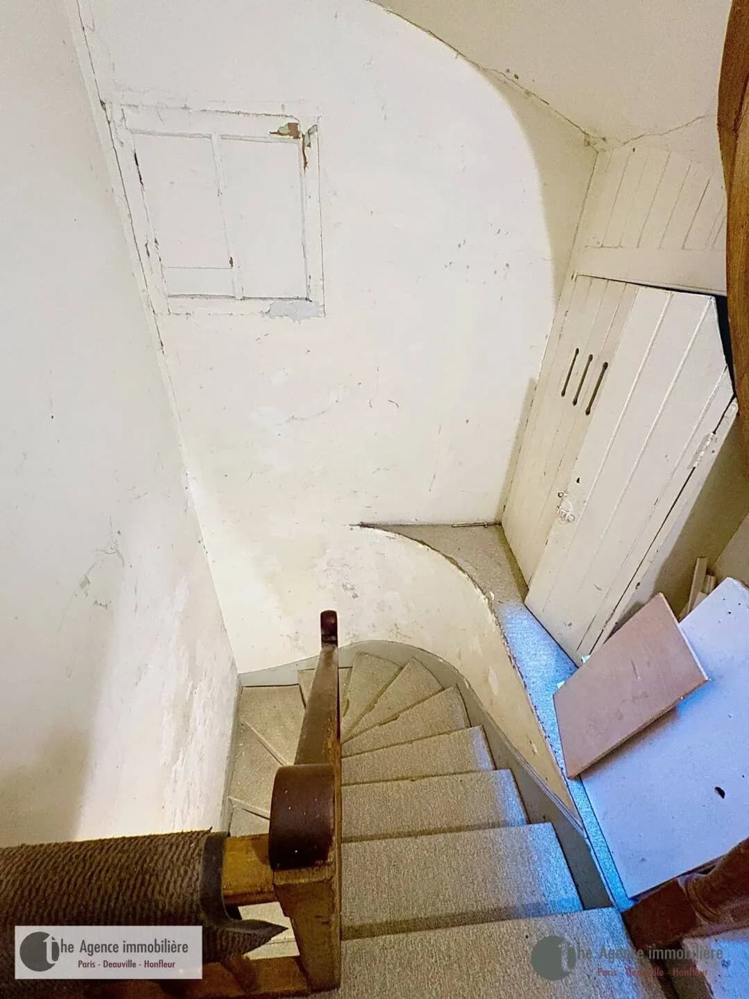 Immeuble 234 m² - Photo 1